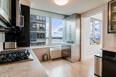 Rented by BLU Real Estate