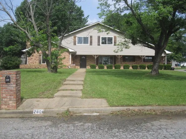 2801 Pyramid Cir, Denison, TX 75020