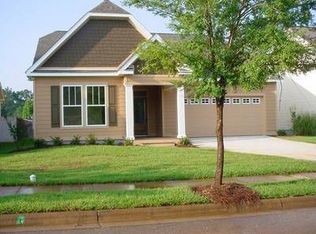 706 Orchard Cir, Dothan, AL 36305