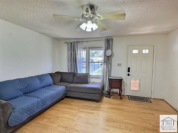 3rd image of 314 Kenmore Ave