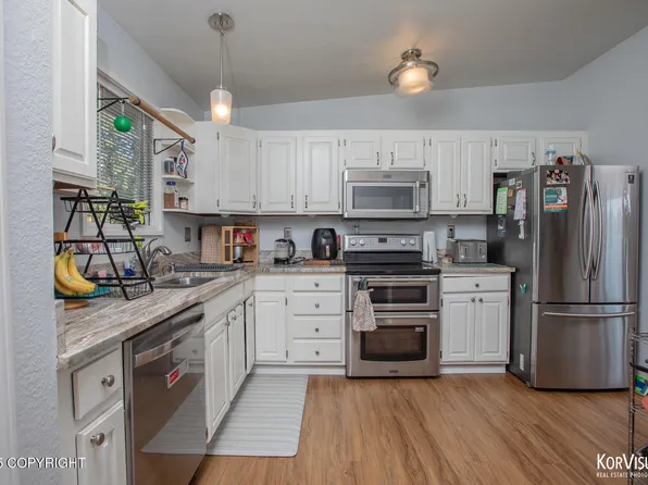 2020 Steeple Dr, Anchorage, AK 99516