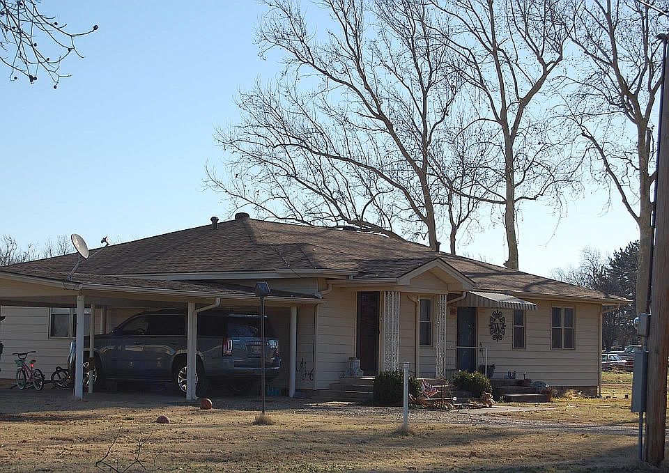 900 13th St, Ryan, OK 73565 Zillow