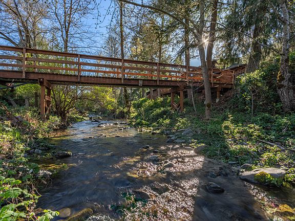 3rd image of 6345 Thompson Creek Rd