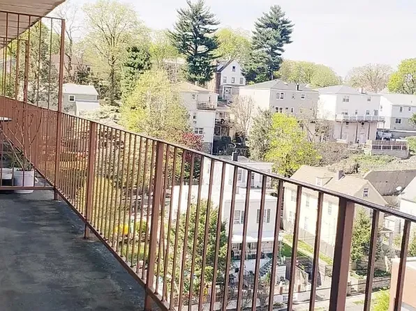 687 Bronx River Rd APT 9E, Yonkers, NY 10704