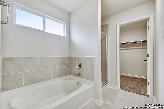14042 Mudstone St — Photo 16