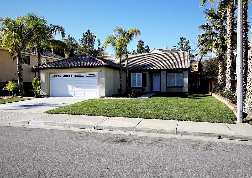2nd image of 39430 Bonaire Way