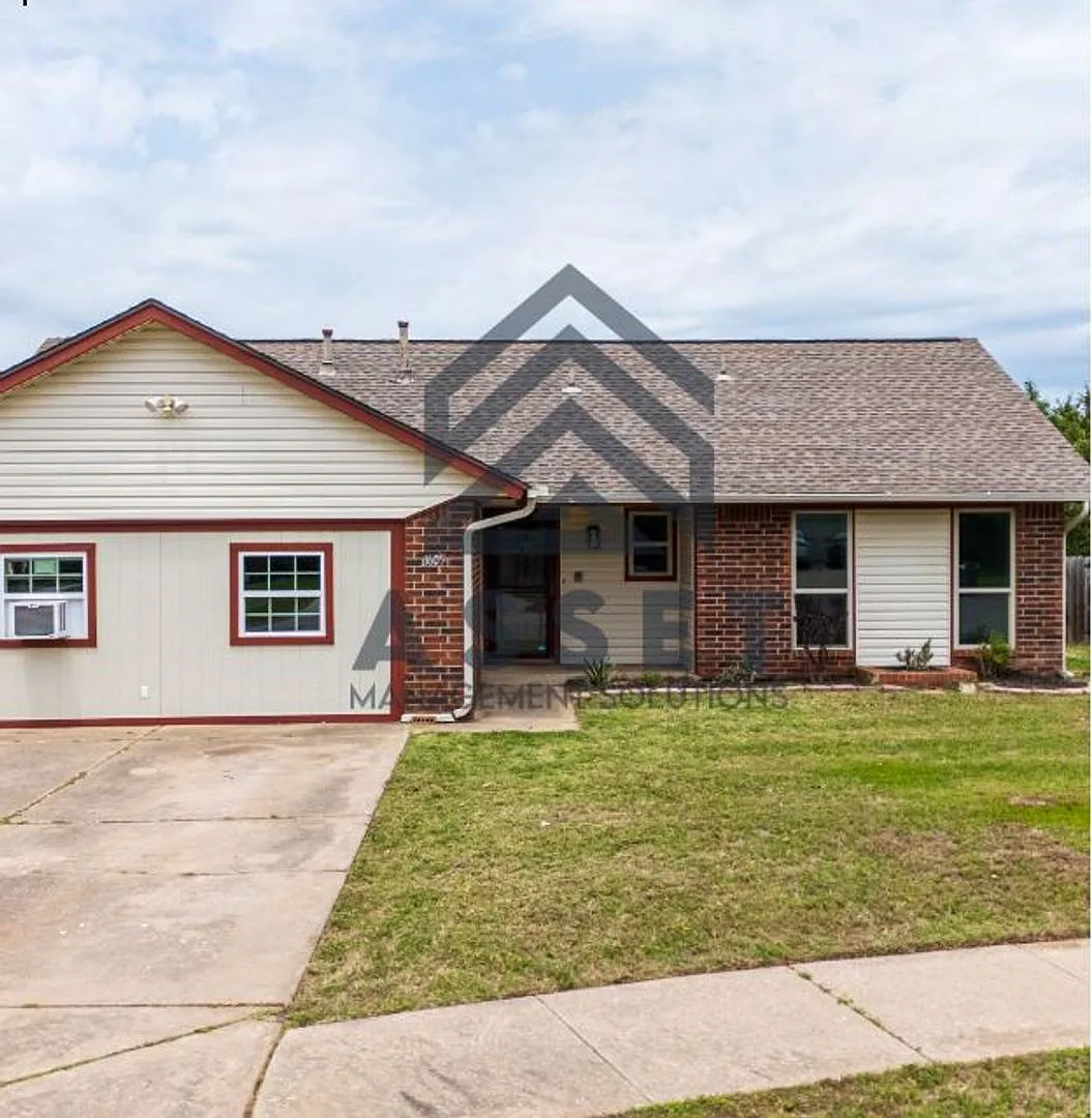 4 Bedroom Rent to Own Home Available! — Photo 2