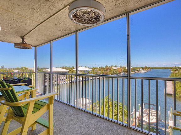 2nd image of 130 Coco Plum Dr APT 404