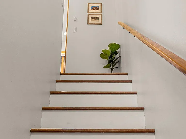 211 Rosario Blvd #5 — Photo 35