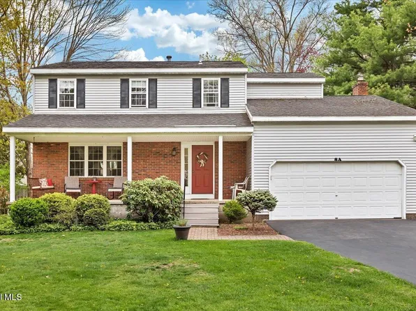 8A Jean Place, Schenectady, NY 12303