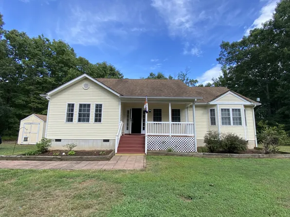 550 Walnut Shade Rd, Louisa, VA 23093
