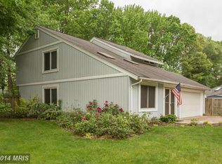 10413 Fyfe Ct, Fairfax, VA 22032