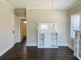 1230 N Loma Vista Dr, Long Beach, CA 90813