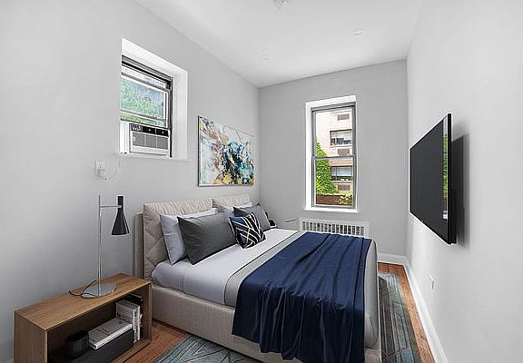 3rd image of 448 E 84th St APT 1C