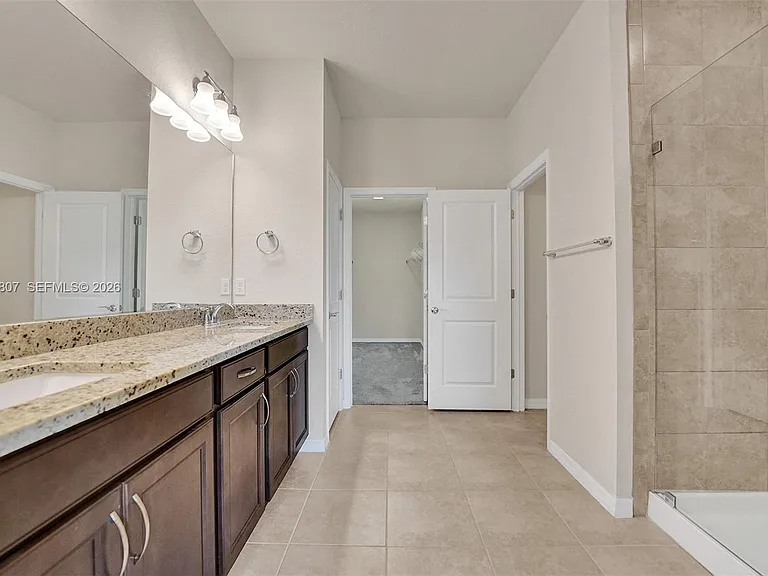 4764 Eucalyptus Dr — Photo 46