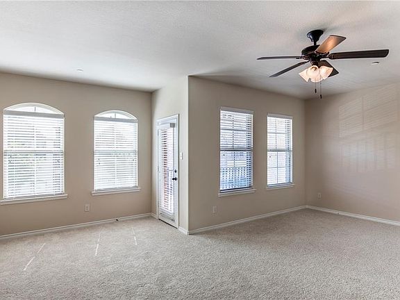 5th image of 4169 Comanche Dr