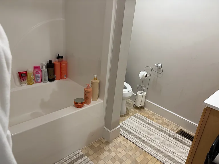 18 Orchard St #1 — Photo 2