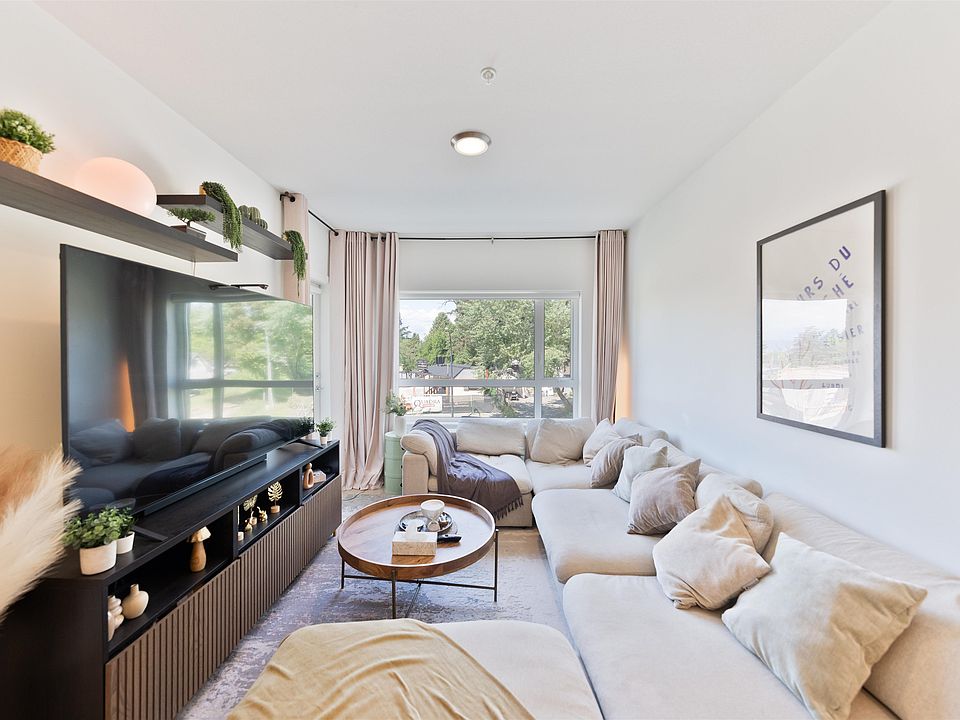 1st image of 10777 138th St #220