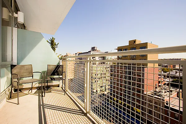 Sold by Temple Morrow LLC | media 7