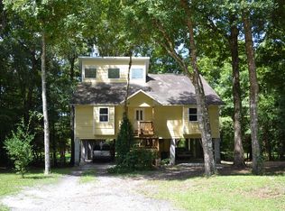 242 SW Santa Fe Dr, Fort White, FL 32038