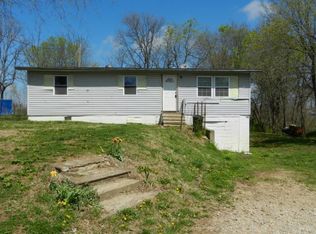 32820 W 371st St, Osawatomie, KS 66064