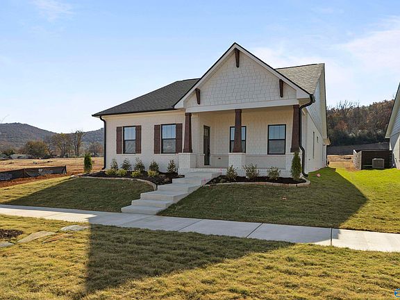 2nd image of 2106 Kanteen St