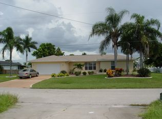 5343 Malibu Ct, Cape Coral, FL 33904