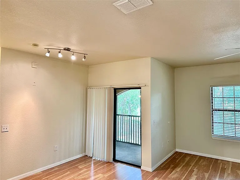 2141 Portofino Pl #2827 — Photo 9