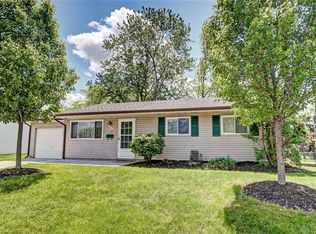 318 Hillhaven Dr, Dayton, OH 45449