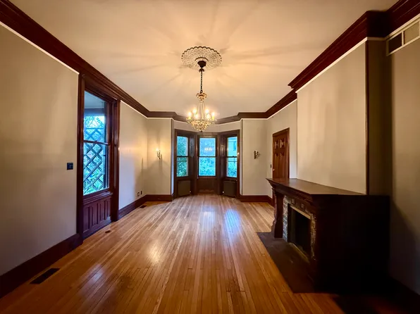 38 E Penn St Floor 1, Philadelphia, PA 19144