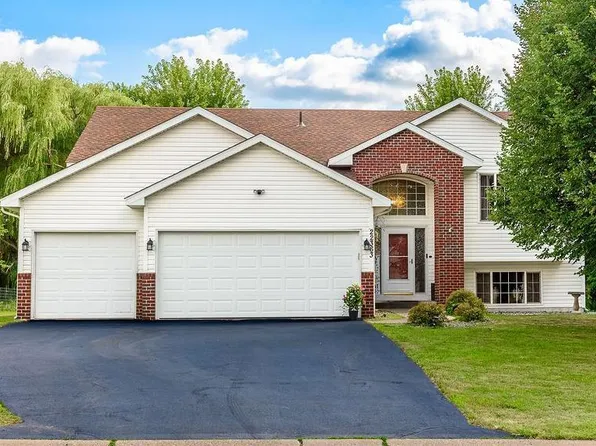 22363 Jed Dr, Rogers, MN 55374