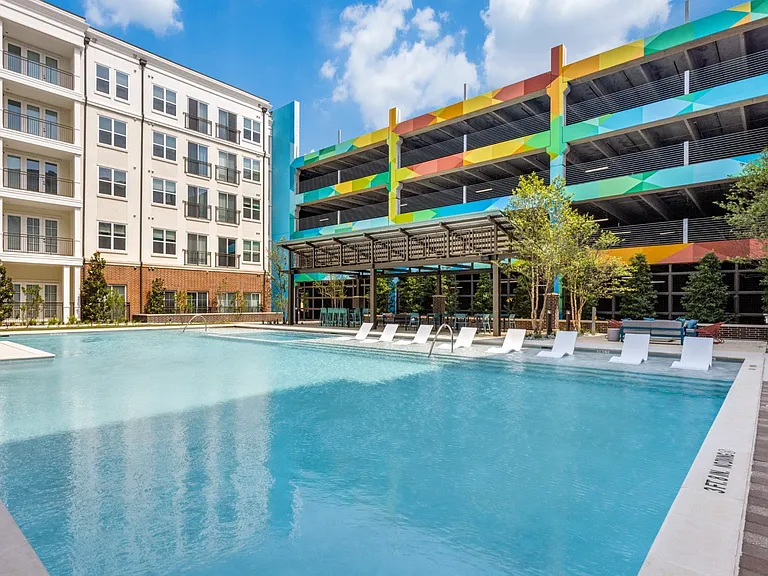 Era Apartments — Photo 22