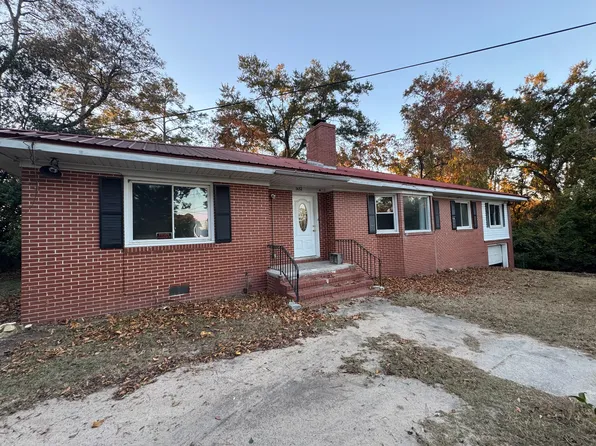 1432 Lakeview Cir, Macon, GA 31206