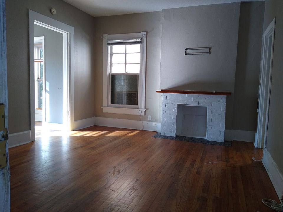 1st image of 1230 N Washington St APT 9