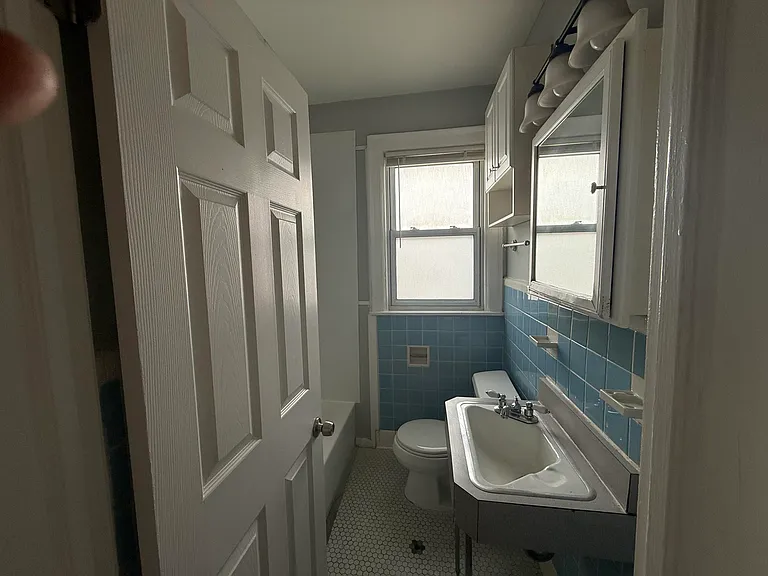 6037 Appoline St #4 — Photo 7