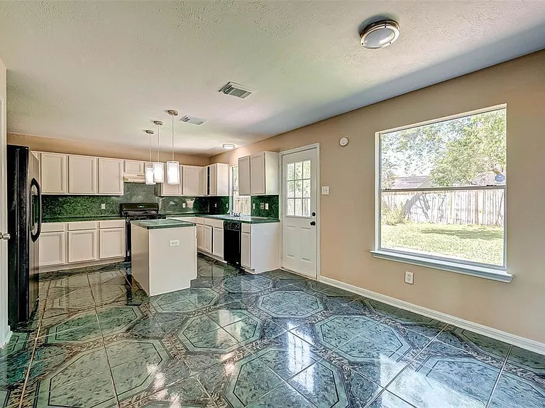 16510 Amy Ridge Rd — Photo 26