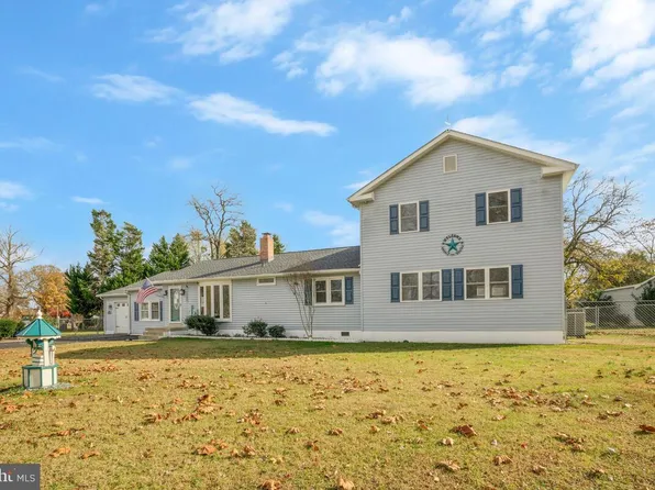 40321 Duke Rd, Mechanicsville, MD 20659