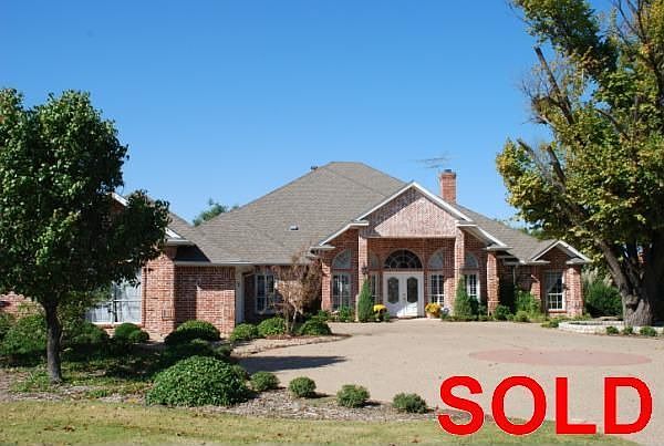 1st image of 704 Pintail Ct