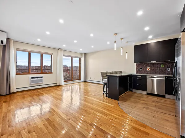 2615 E 17th St, Brooklyn, NY