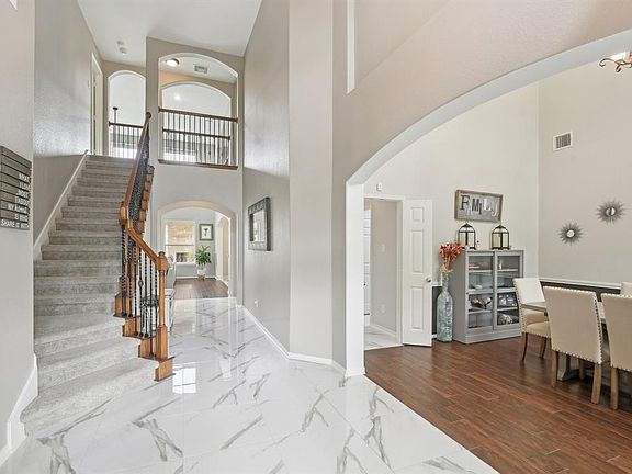3rd image of 3510 Blue Spruce Trail