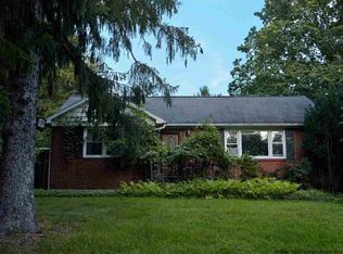 56 Millrock Rd, New Paltz, NY 12561