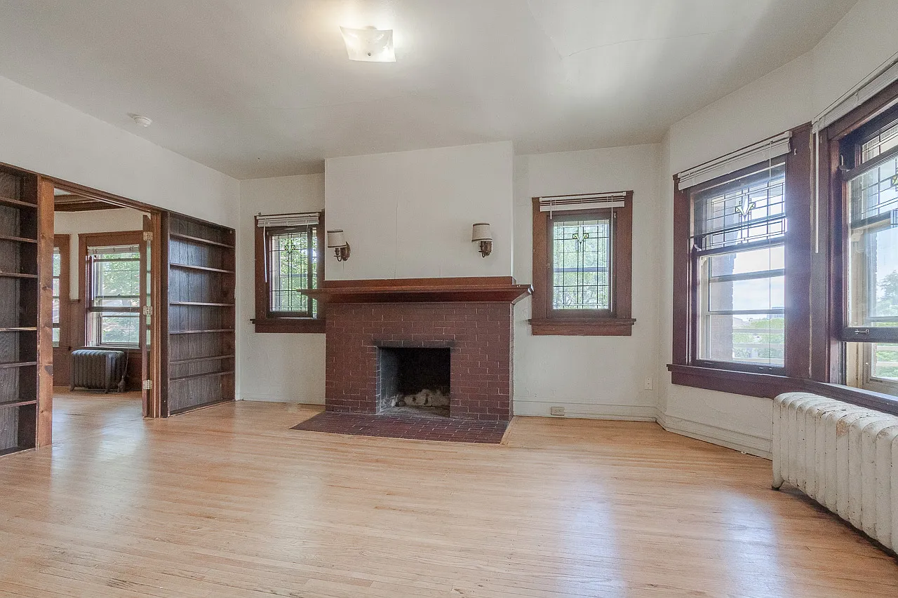 148-150 E Gorham St - 3F — Photo 2