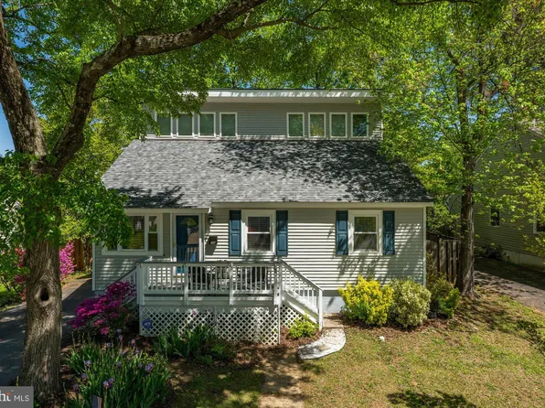 4117 Fairfax St, Fairfax, VA 22030