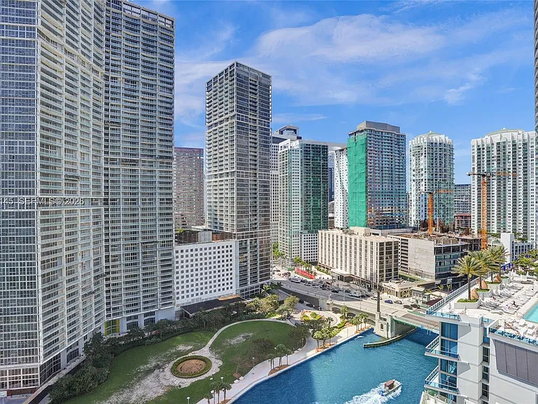 300 Biscayne Boulevard Way #2106W — Photo 3