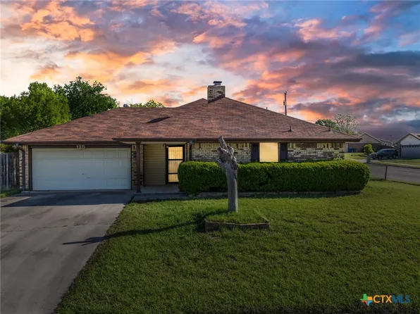 125 E Blancas Dr, Copperas Cove, TX 76522