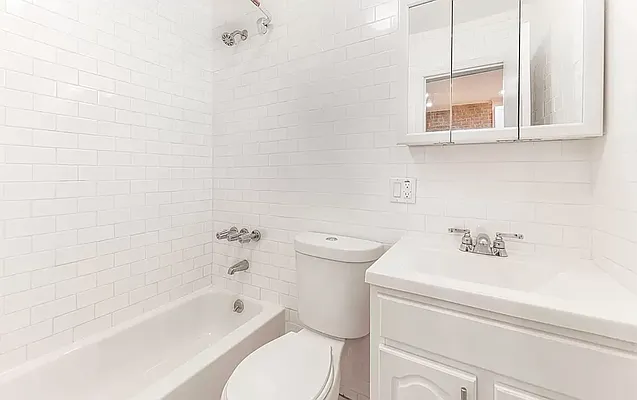 Rented by REAL New York | media 12