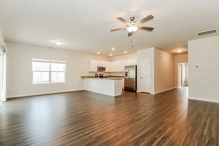 247 Dorian Loop — Photo 6