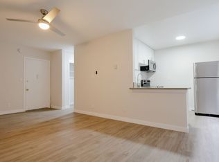 980 Menlo Ave #109, Los Angeles, CA 90006