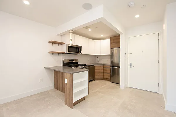 Rented by Zumper Inc | media 9