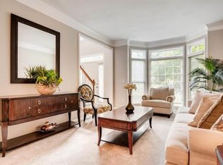 207 Saint Martins Ln SE, Mableton, GA 30126